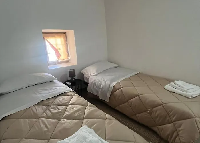 Dante Alojamento de Acomodação e Pequeno-almoço *